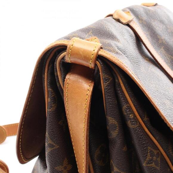LOUIS VUITTON Brown Monogram Leather Shoulder Bag - Picture 12 of 13